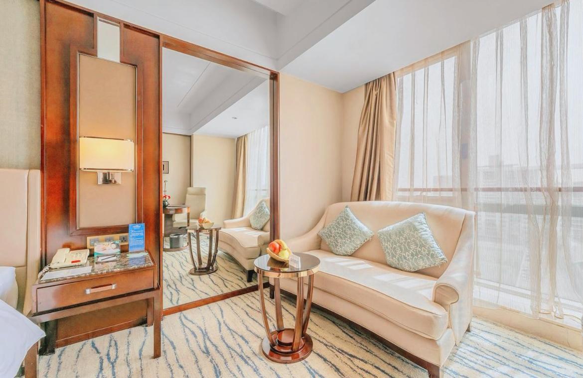 Xianlang Kangda Howard Johnson Hotel Qingdao מראה חיצוני תמונה